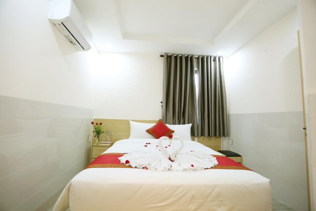 Song Thien Homestay Хойан Экстерьер фото