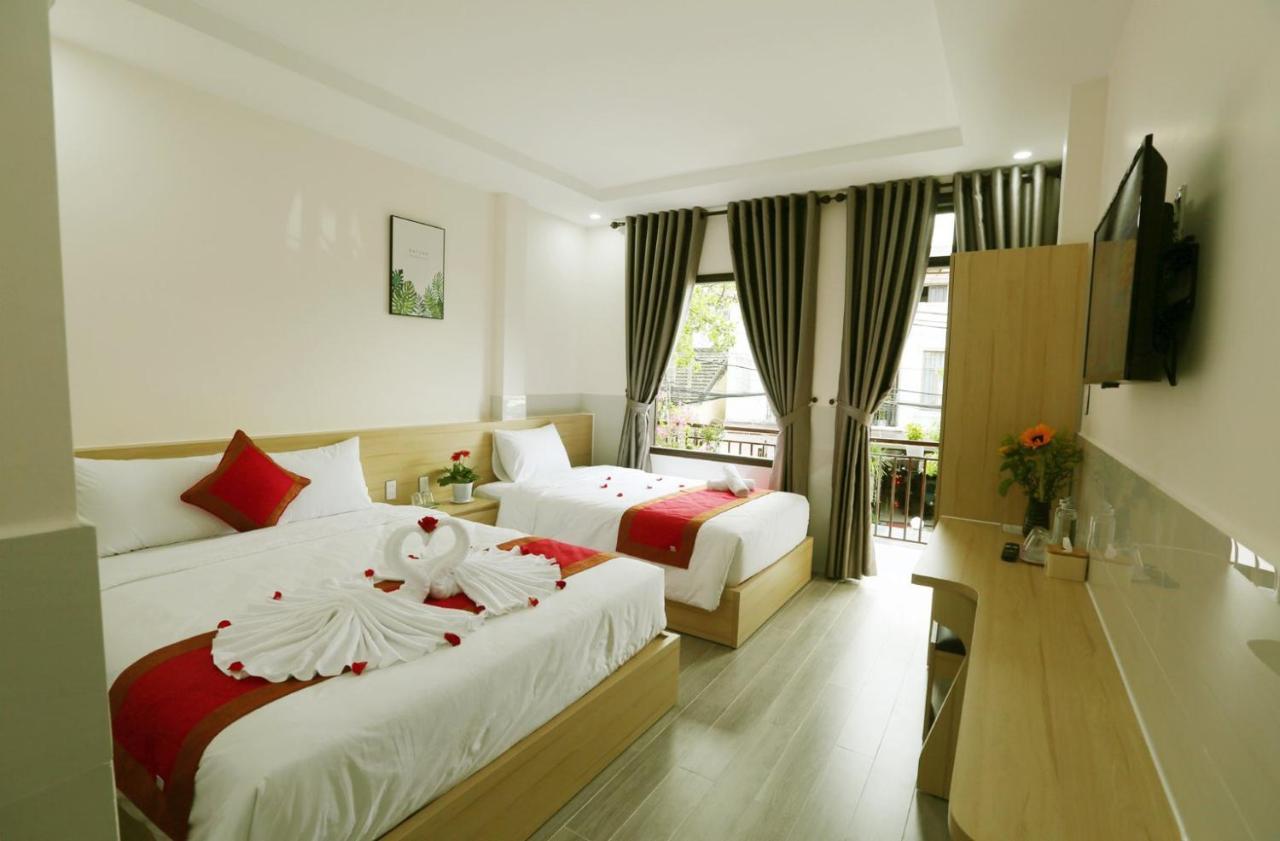 Song Thien Homestay Хойан Экстерьер фото