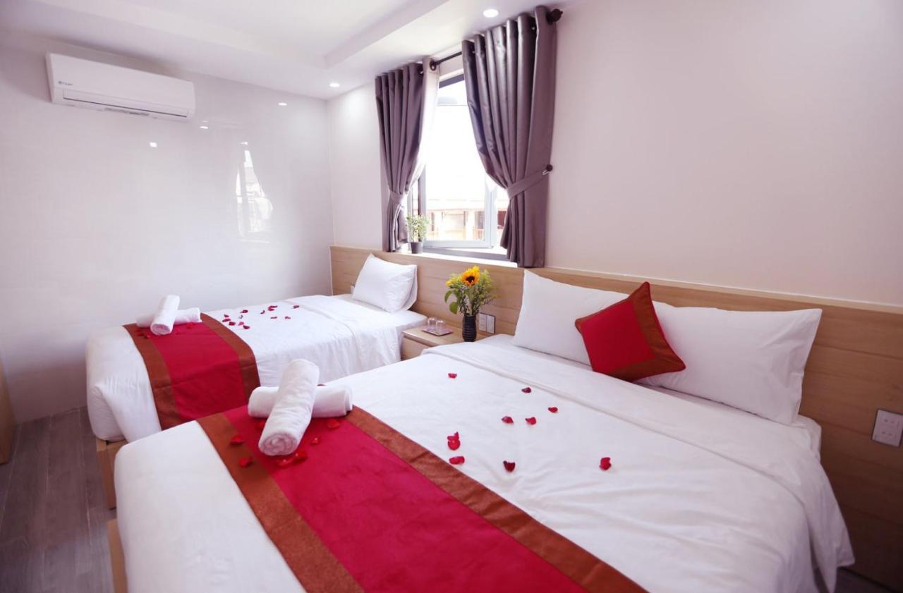 Song Thien Homestay Хойан Экстерьер фото