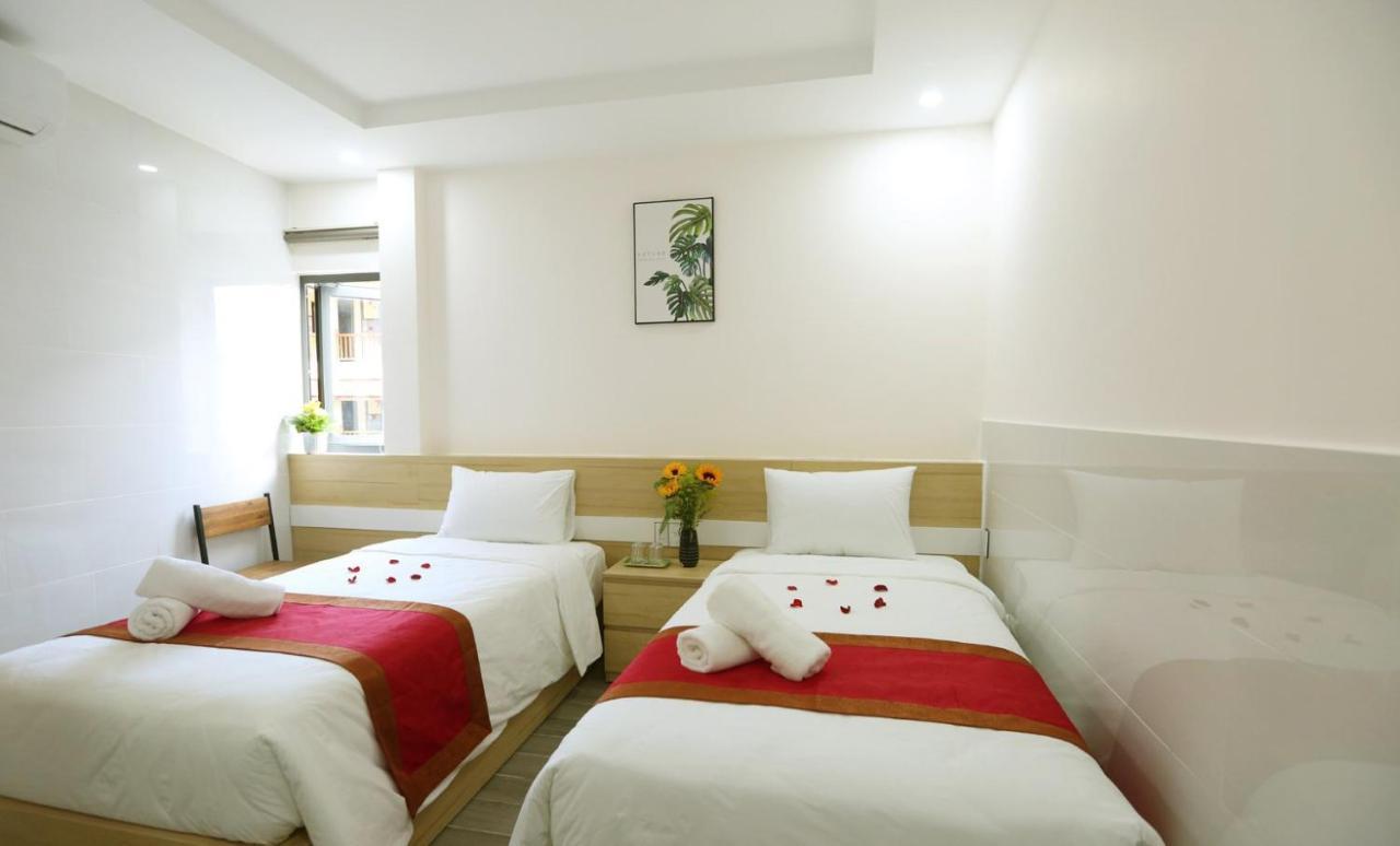 Song Thien Homestay Хойан Экстерьер фото