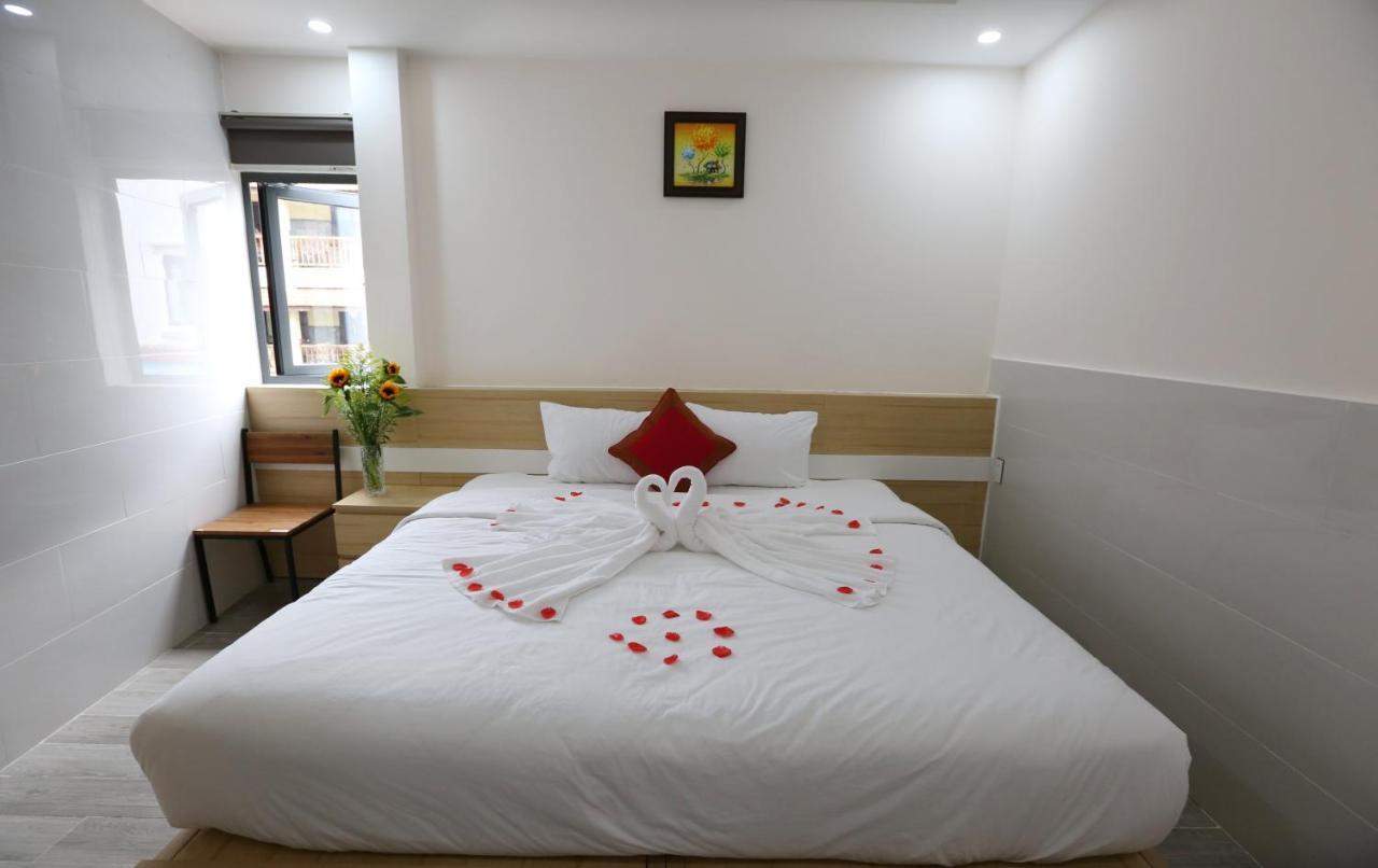 Song Thien Homestay Хойан Экстерьер фото